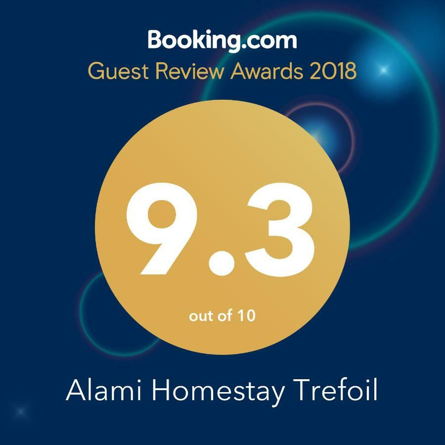 Alami Homestay Trefoil クアラ・セランゴール エクステリア 写真